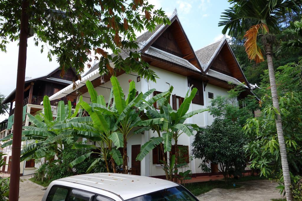 Namkhan Riverside Hotel 루앙프라방 외부 사진