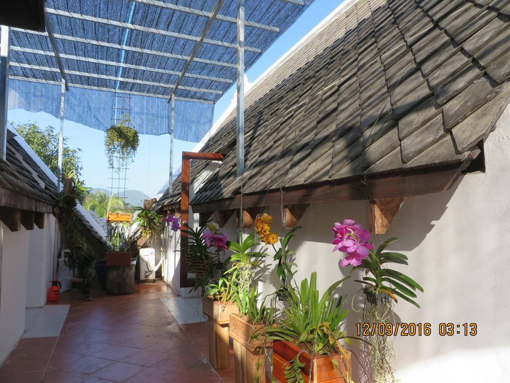 Namkhan Riverside Hotel 루앙프라방 외부 사진