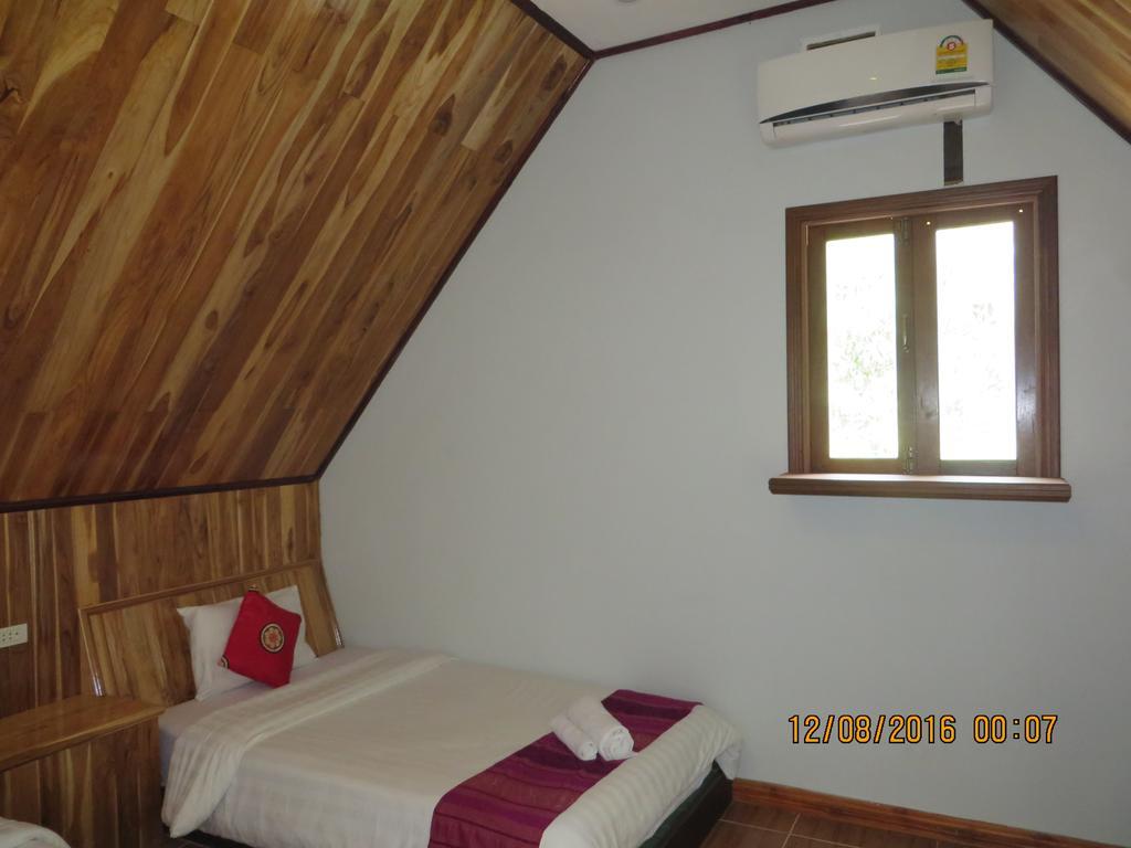 Namkhan Riverside Hotel 루앙프라방 외부 사진